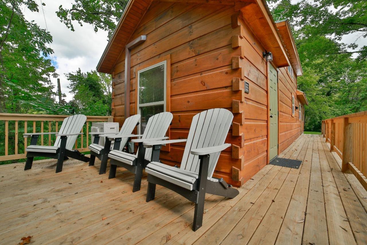 Thomas Cabin Forest Tiny Cabin With Hot Tub Chattanooga Ngoại thất bức ảnh