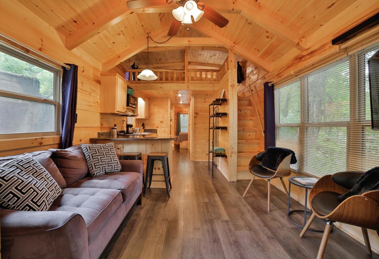 Thomas Cabin Forest Tiny Cabin With Hot Tub Chattanooga Ngoại thất bức ảnh
